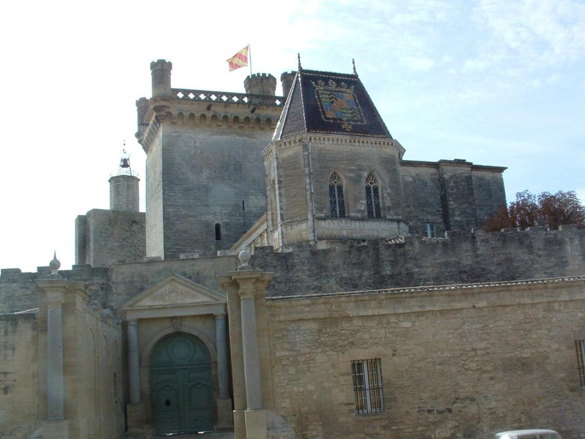 Le Cherche Midi, Entre Nimes, Le Pont Du Gard, Uzes, Arles Marguerittes Zewnętrze zdjęcie